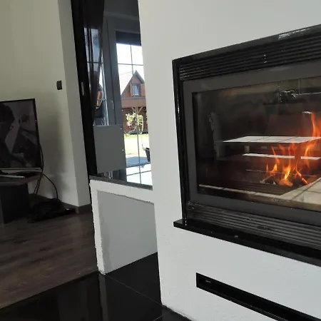 Modern Homes For 8 People With The Pool Kolczewo