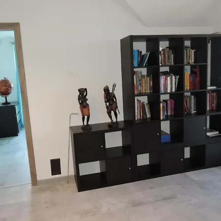 Modern Homes For 8 People With The Pool Holiday home *